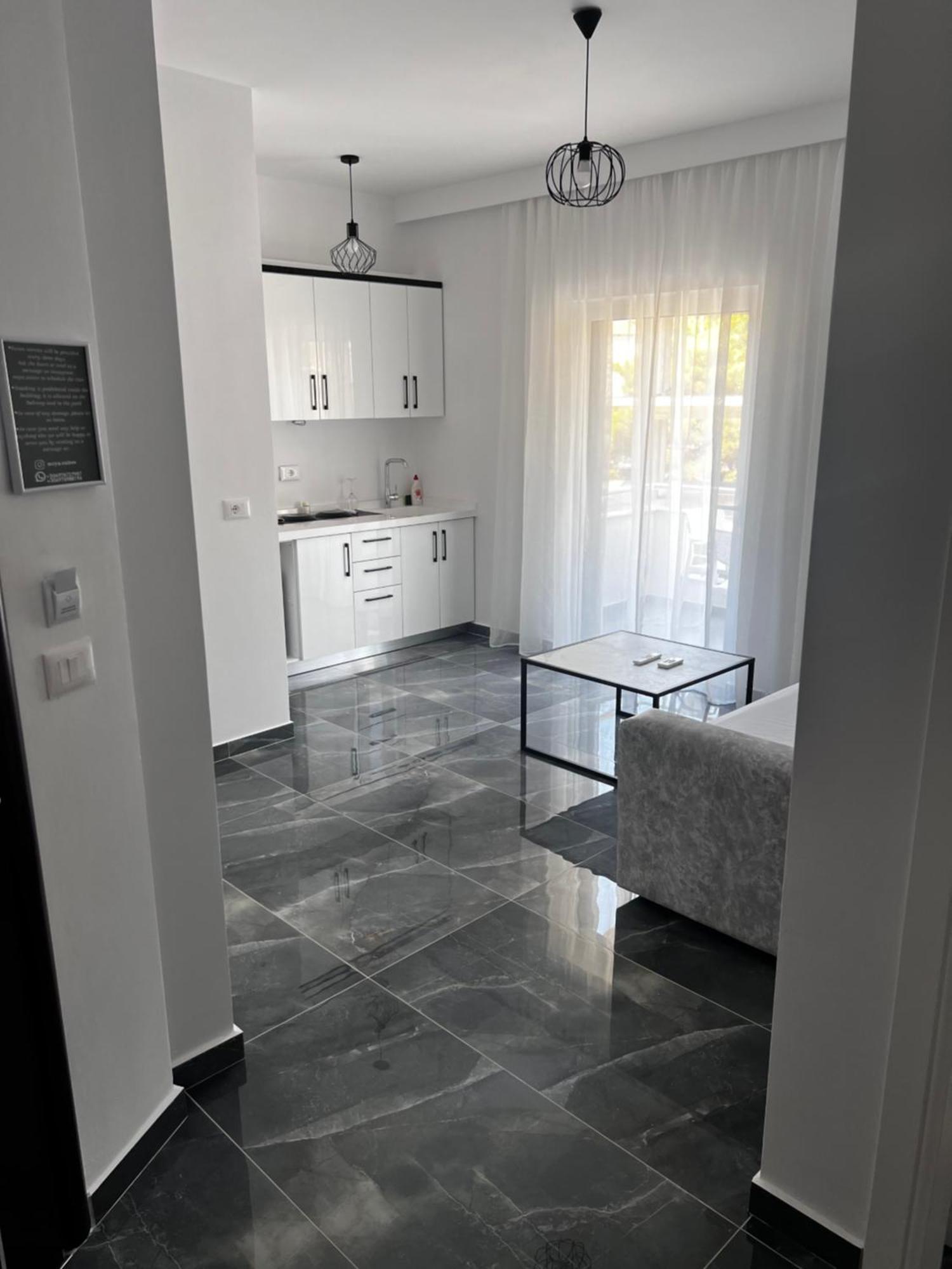 Noya Suites Sr Sarandë Esterno foto