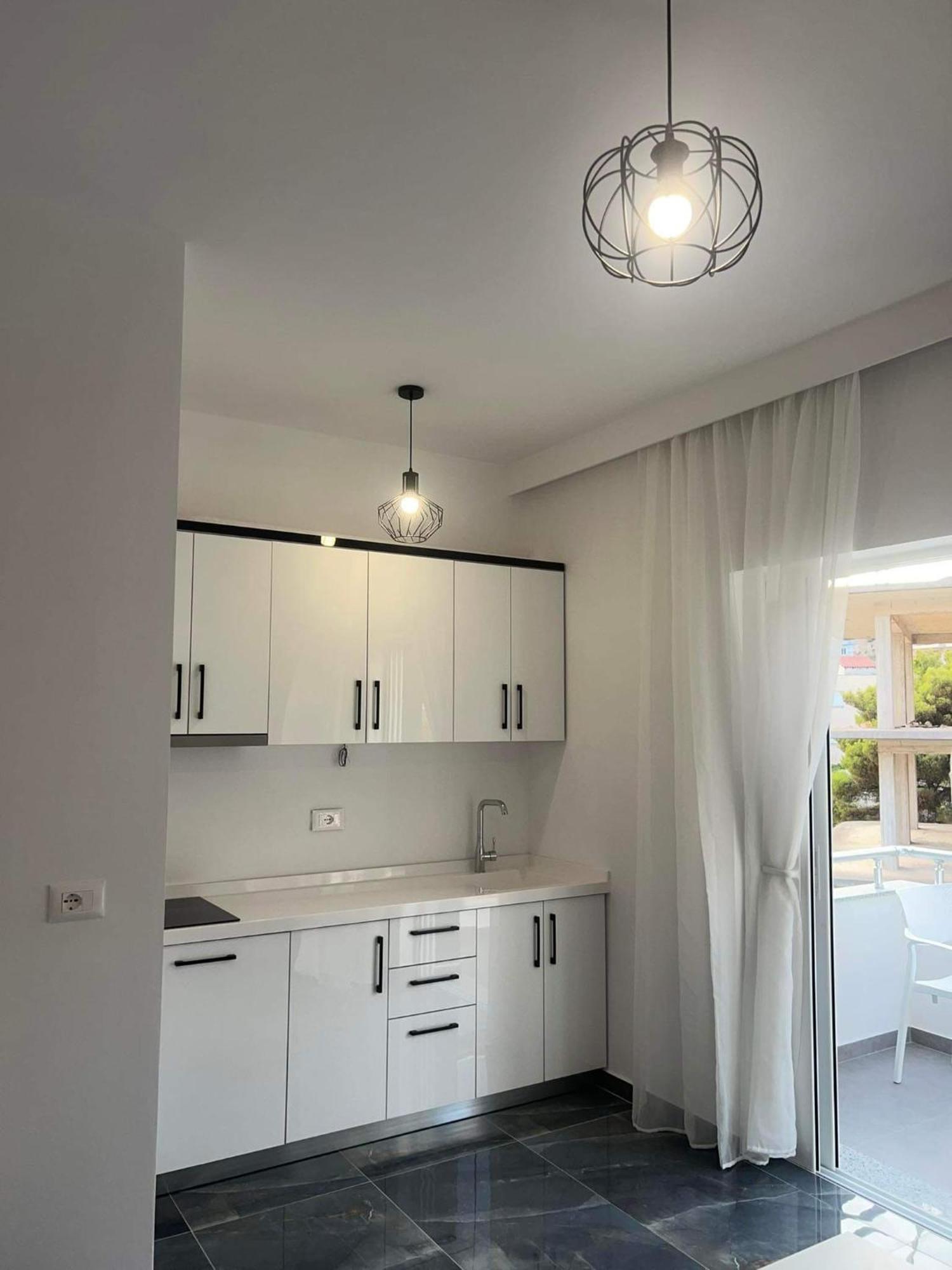 Noya Suites Sr Sarandë Esterno foto