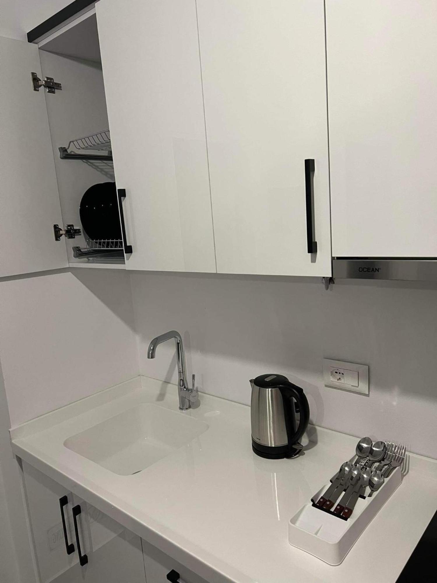 Noya Suites Sr Sarandë Esterno foto
